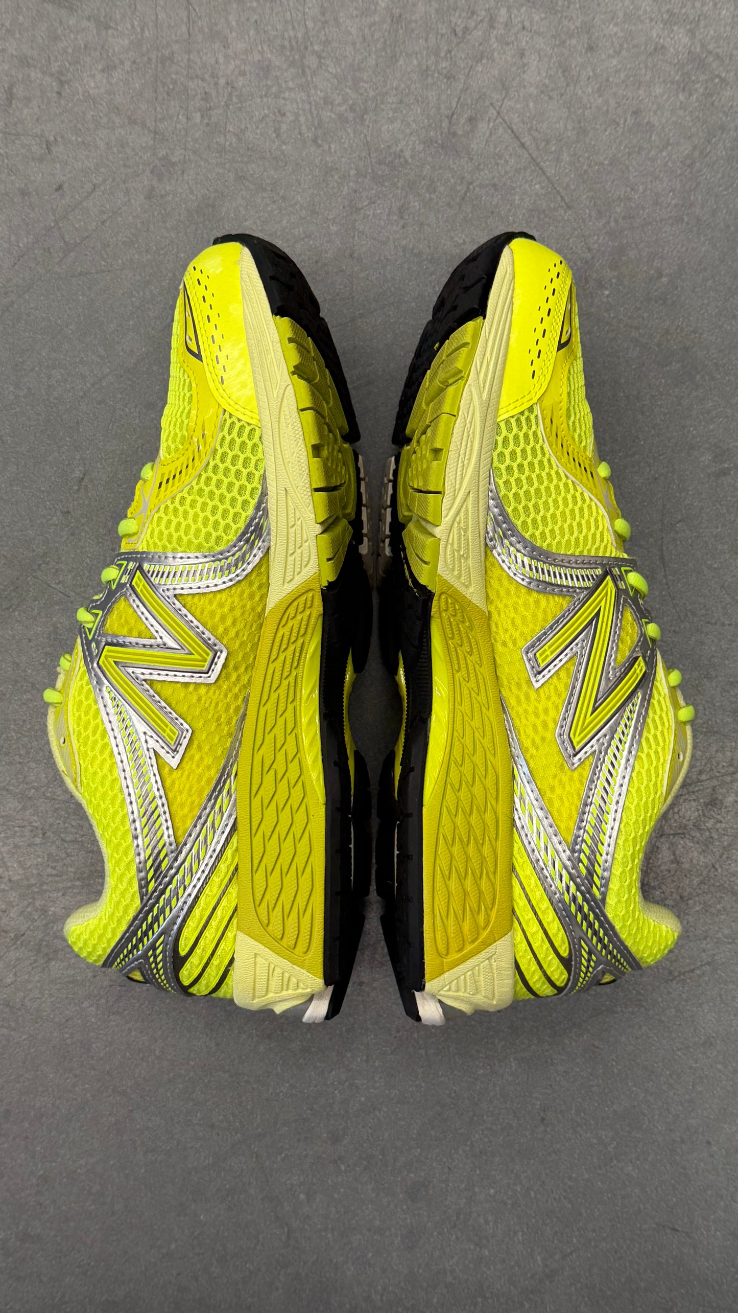 2024 NEW BALANCE 860V2 AIME LEON DORE - YELLOW