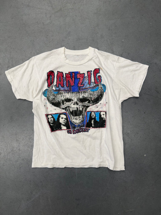 90S BOOTLEG DANZIG IN CONCERT "ON TOUR" SKULL TEE (CUT TAG)