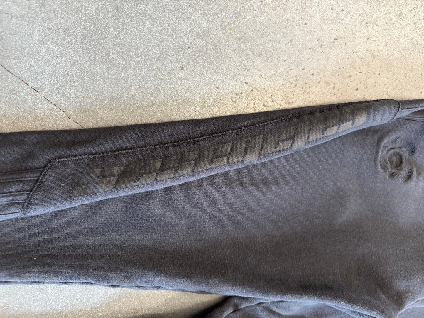YEEZY SEASON 5 CUT CUFFS CALABASAS SWEATPANT - LUNA (L)
