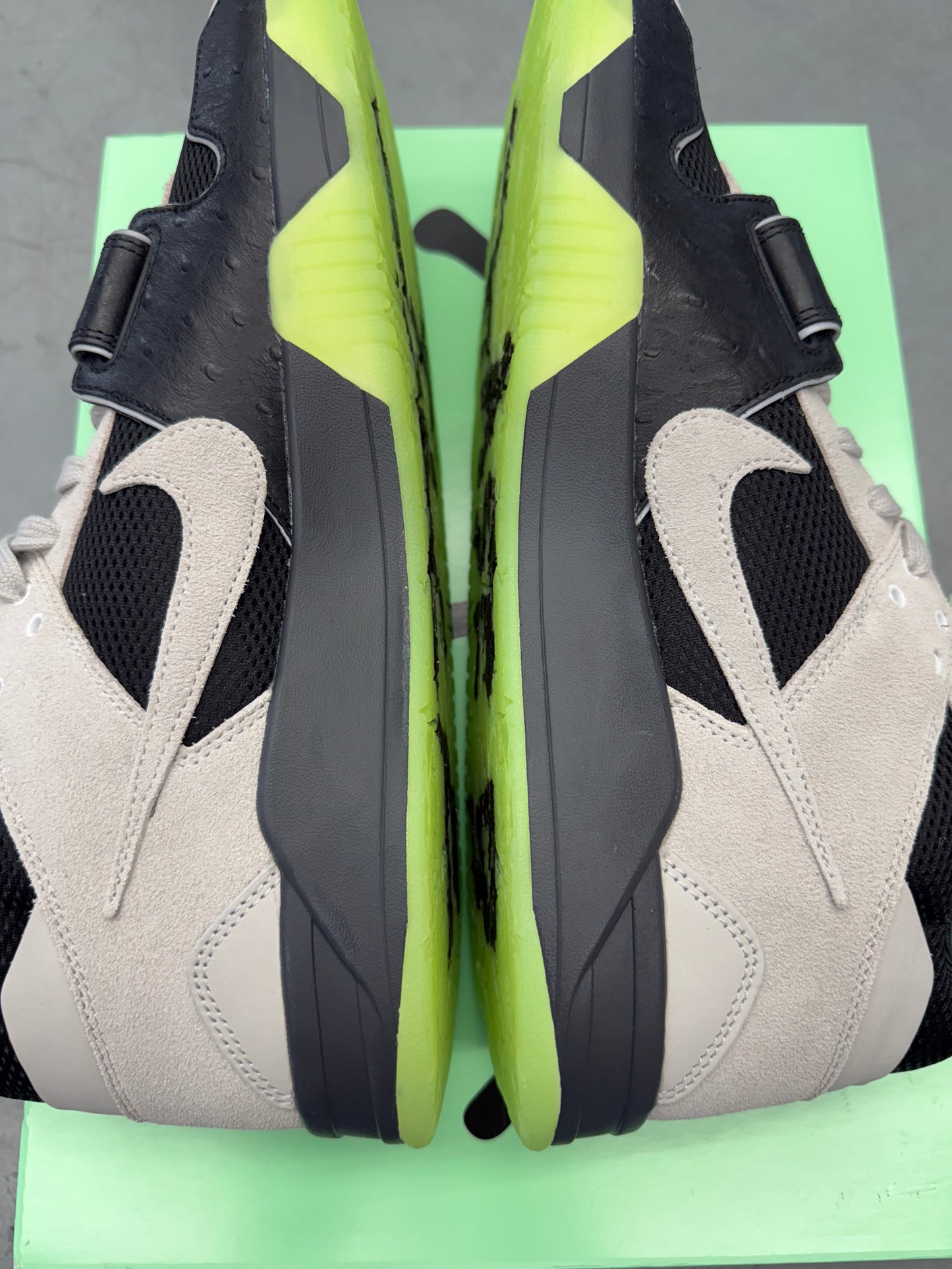 2025 SIZE 14 JORDAN JUMPMAN JACK TR TRAVIS SCOTT X CHASE B BLACK NIGHT SILVER