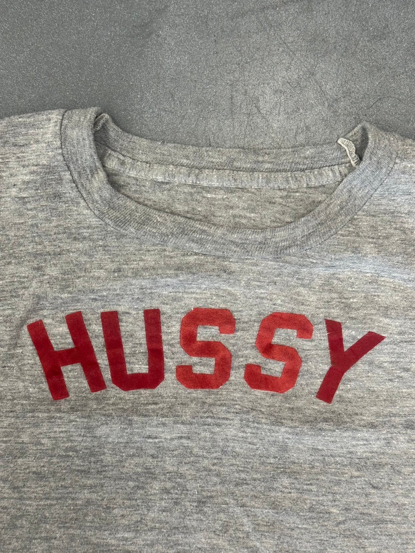 70S FLOCKED HUSSY TEE (PULLED TAG)