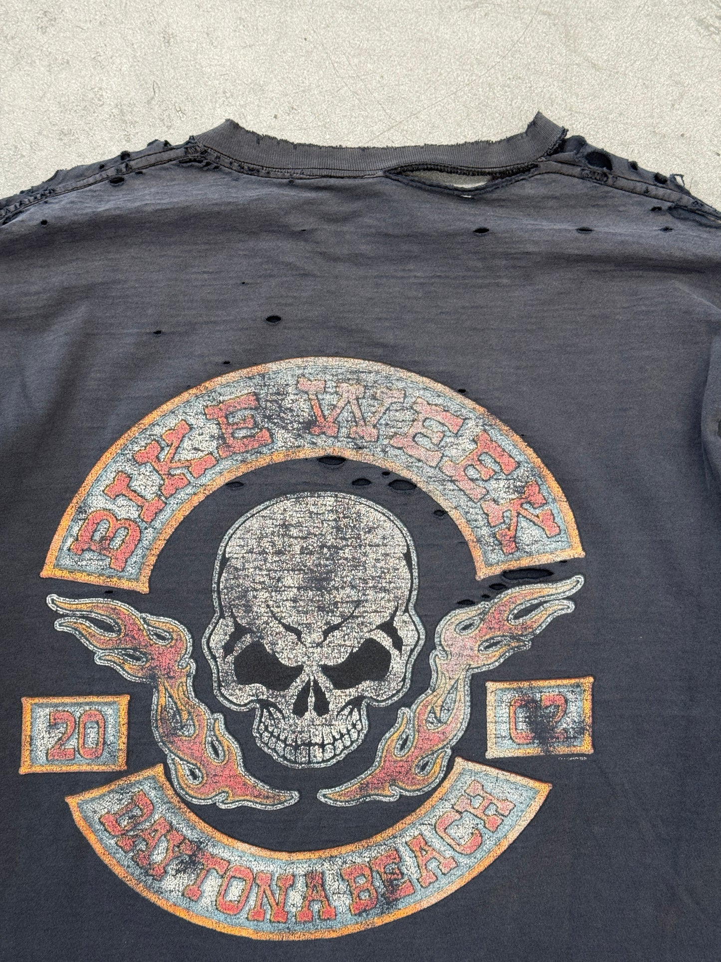 2002 BIKE WEEK DAYTONA BEACH SKULL FLAME LONG SLEEVE TEE (DELTA TAG)