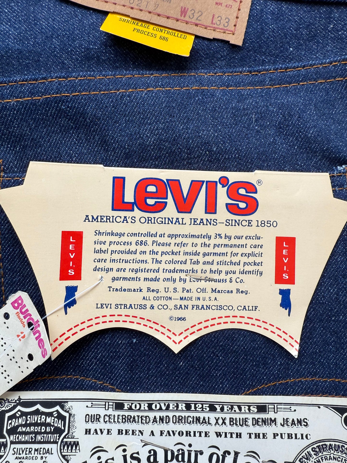 1978 LEVI'S NEW OLD STOCK 505-0217 DENIM JEANS (NWT) (SIZE 32X33)