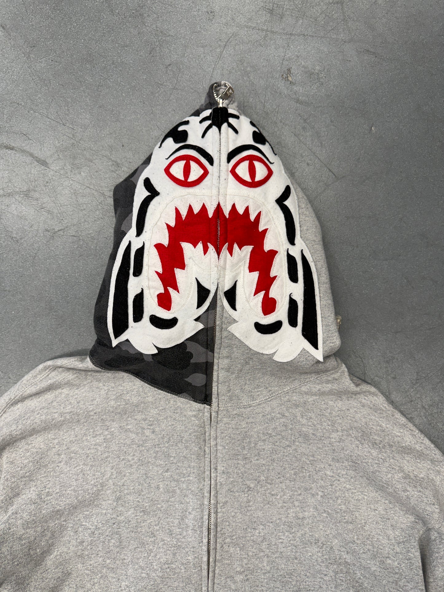 Y2K VINTAGE A BATHING APE BAPE FULL ZIP UP TIGER GREY HOODIE