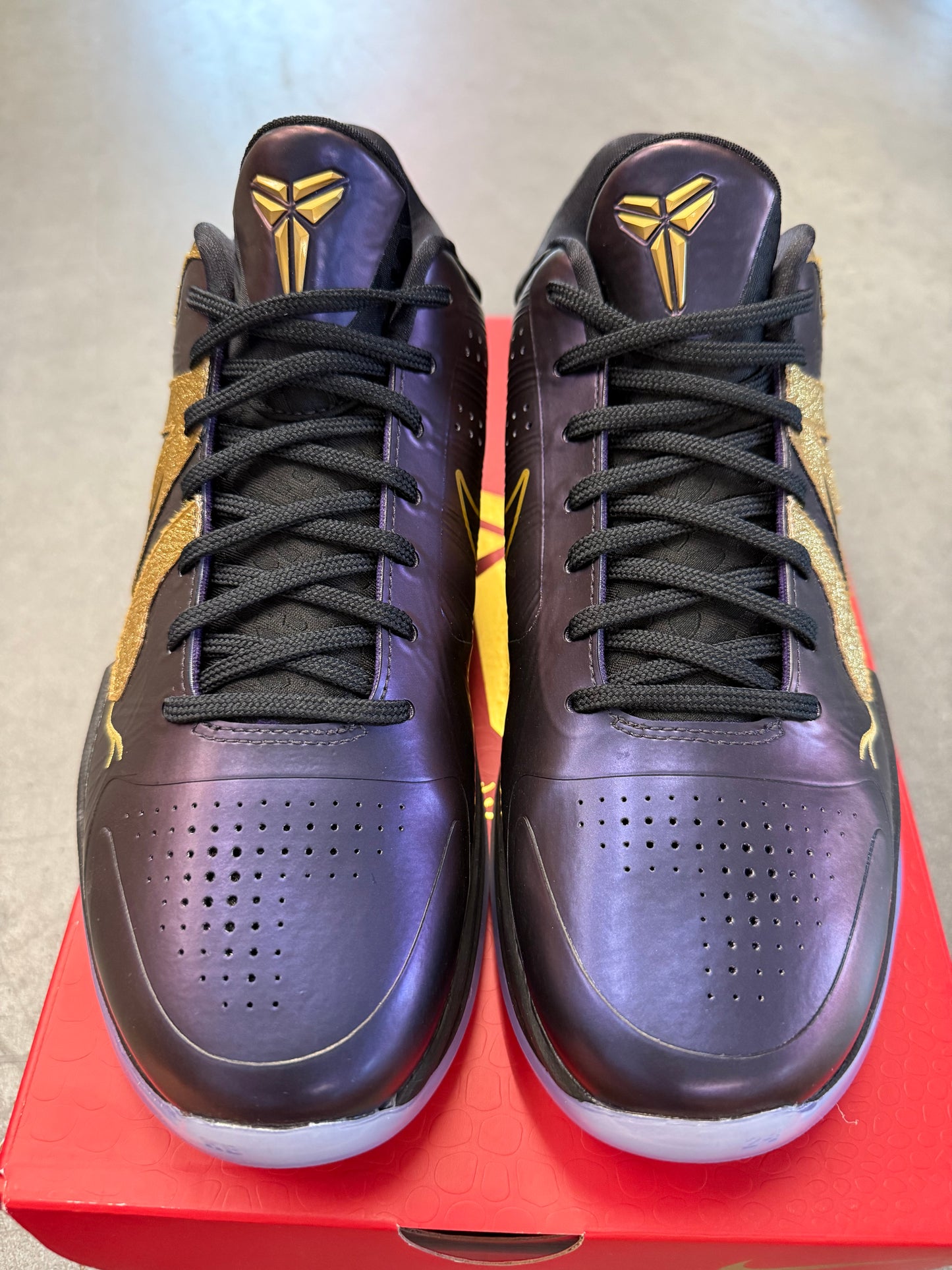 2025 SIZE 8.5 NIKE KOBE V PROTRO YEAR OF THE MAMBA EGGPLANT (NEW WITH BOX)
