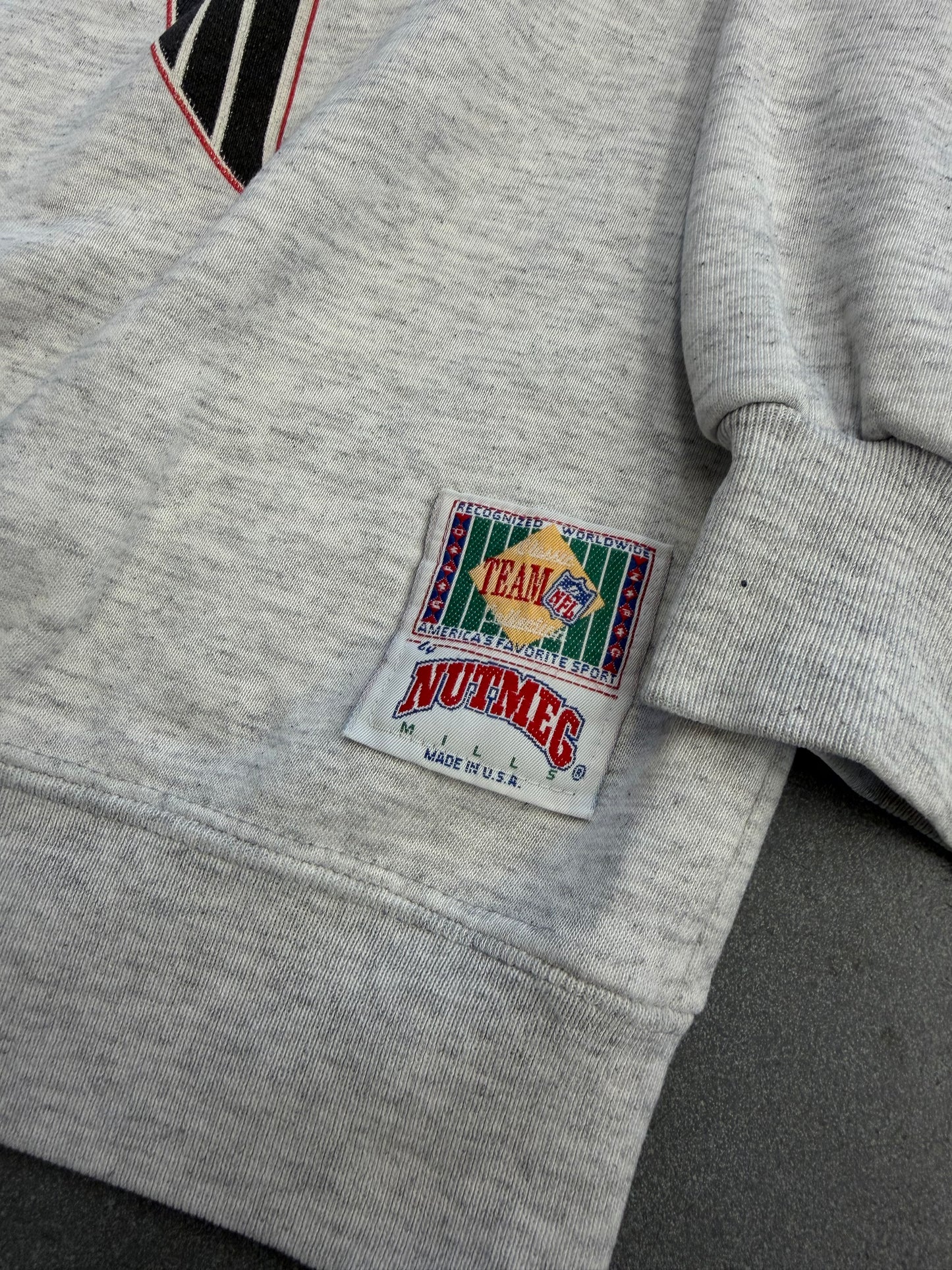 1993 NFL ATLANTA FALCONS BREAKTHROUGH CREWNECK SWEATER (NUTMEG MILLS TAG)