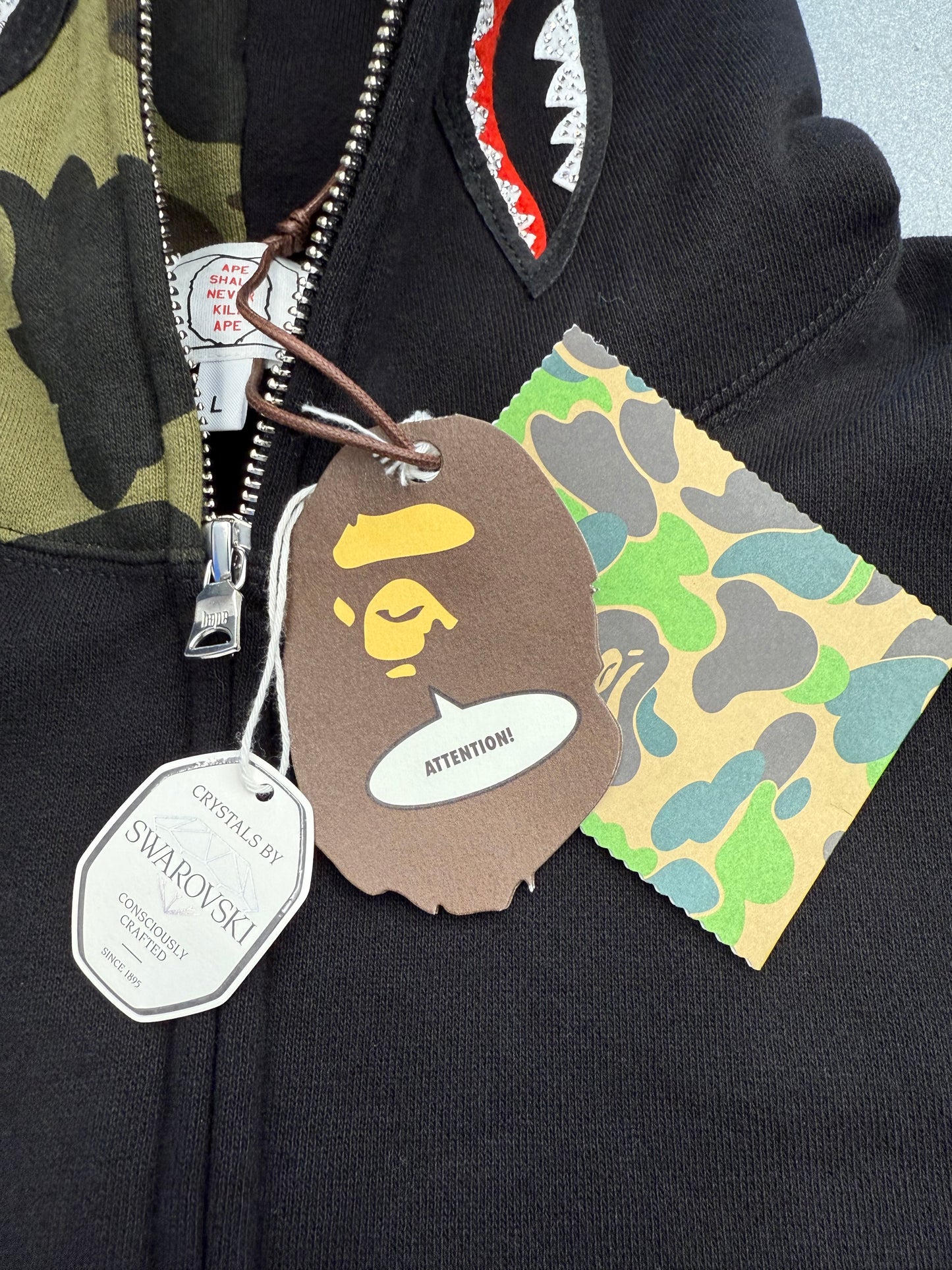 FW18 A BATHING APE BAPE SWAROVSKI SHARK FULL ZIP HOODIE (NEW)