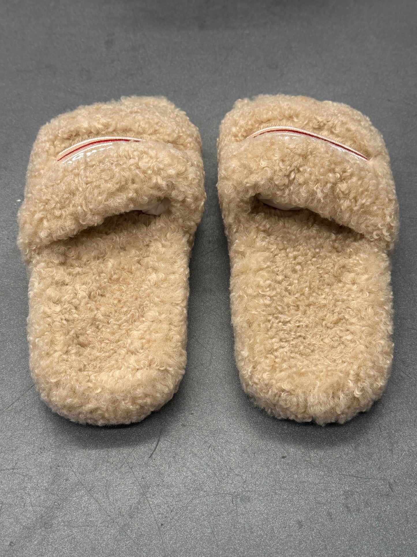 BALENCIAGA FLUFFY SLIDE SANDALS - BEIGE/WHITE/RED (W/BOX)
