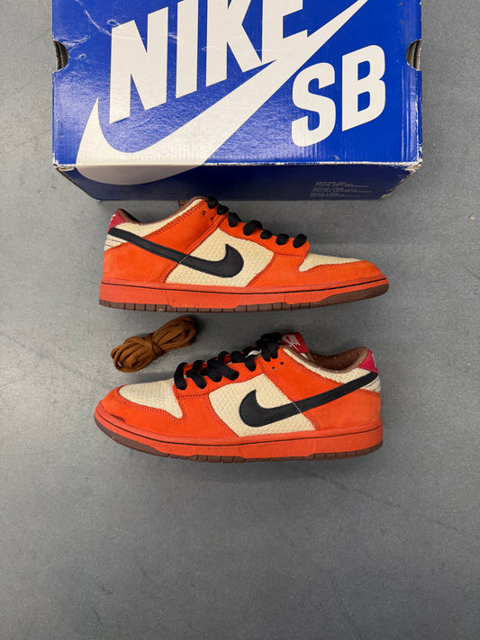 2009 NIKE SB DUNK LOW "RAMEN/UN-HEMP" (W/BOX)
