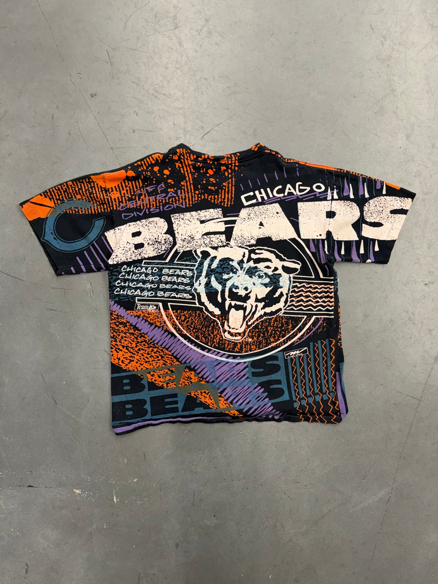 CHICAGO BEARS MAGIC JOHNSON AOP TEE (PULLED TAG)