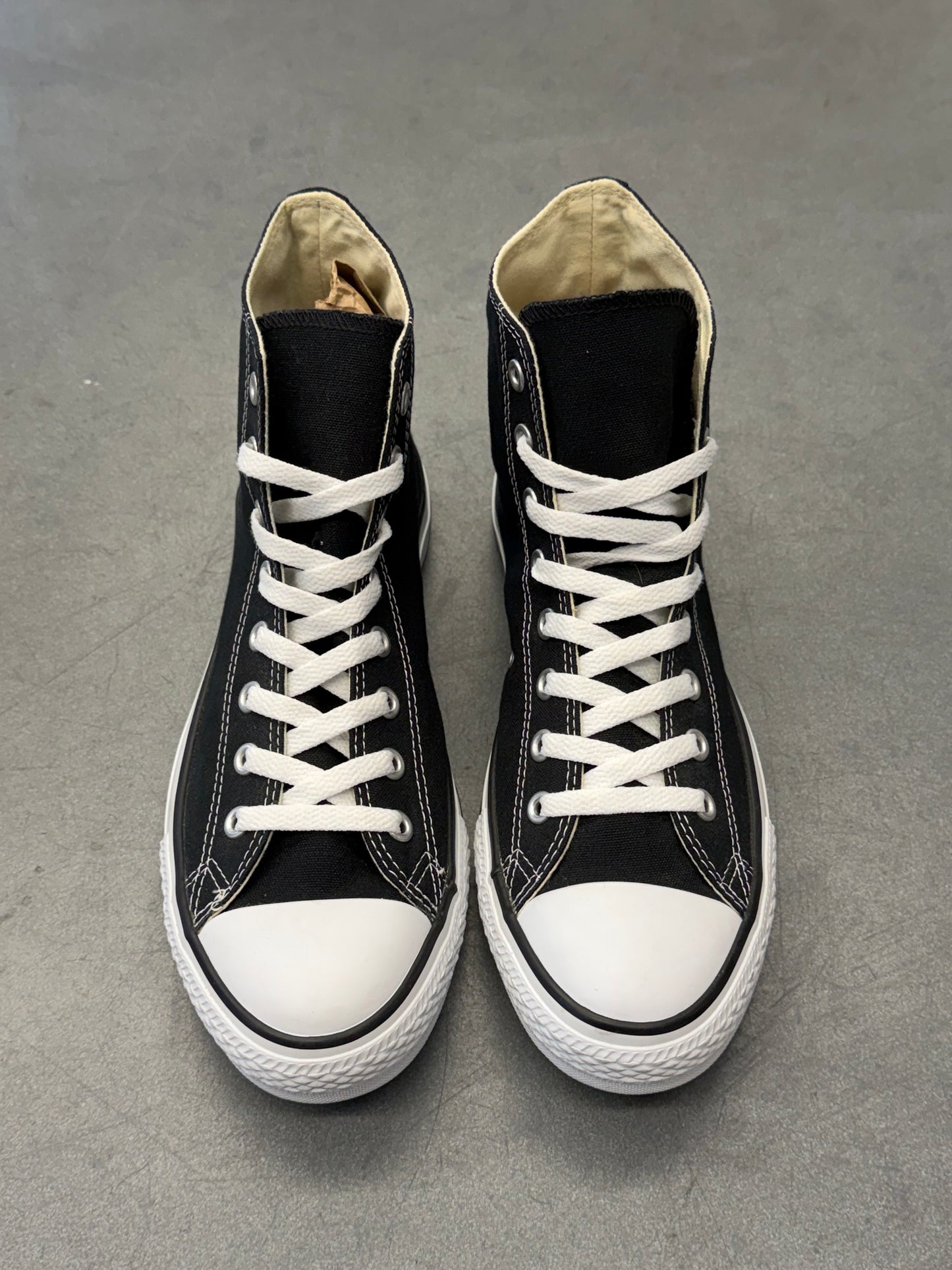 2014 MARILYN MANSON THE END TIMES TOUR FRIENDS AND FAMILY CONVERSE 1 OF 10 (WITHOUT BOX)
