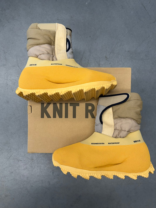 2021 SIZE 9 ADIDAS YEEZY KNIT RNR BOOT - SULFUR