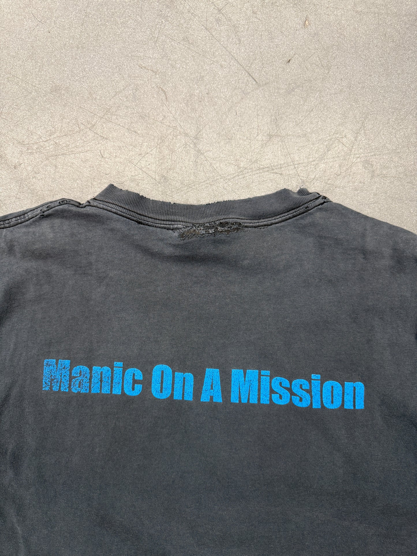 2003 BLACK FLAG ROLLINS TOUR "MANIC ON A MISSION" TEE (HANES TAG)