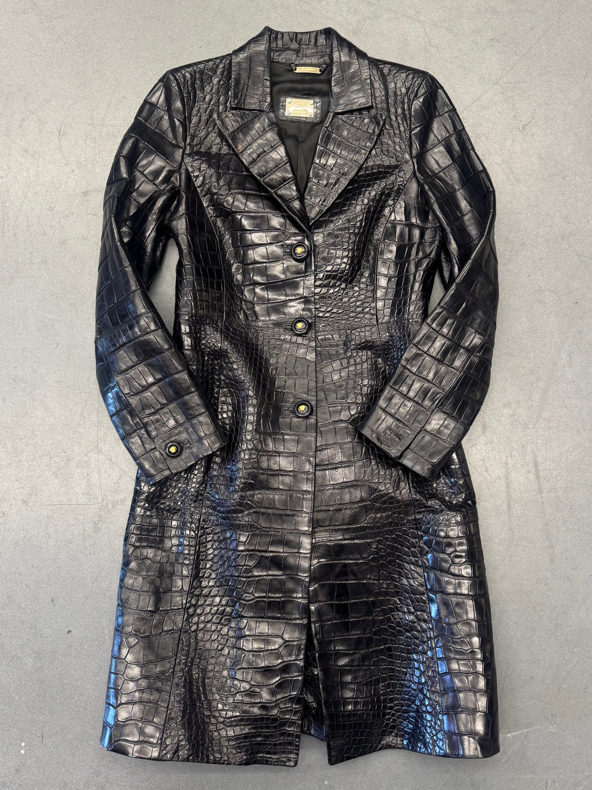 2006 GIANNI VERSACE COUTURE LIMITED EDITION 2/10 GENUINE BLACK ALLIGATOR LONG COAT
