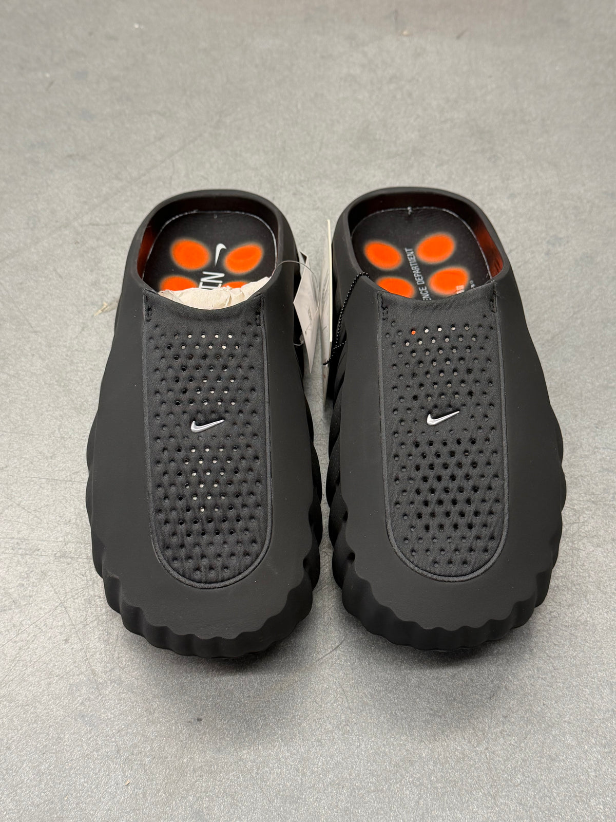 2026 NIKE MIND 001 SLIDE - BLACK/CHROME