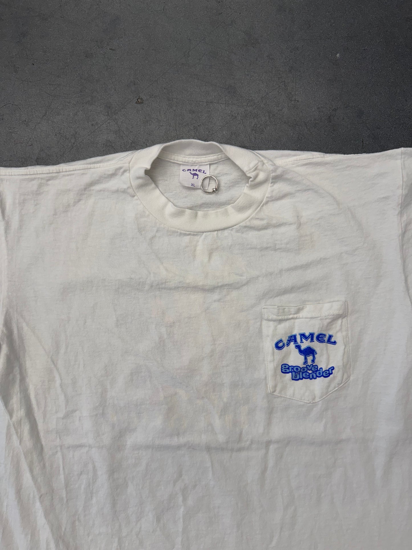 1996 CAMEL BIG VEGAS GROOVE BLENDER POCKET TEE (CAMEL TAG)