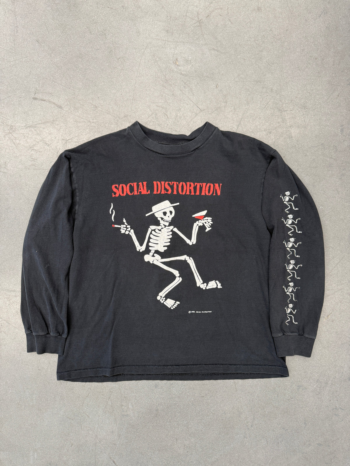 1992 SOCIAL DISTORTION DANCING SKELETON LONG SLEEVE TEE (BELTONT TAG)