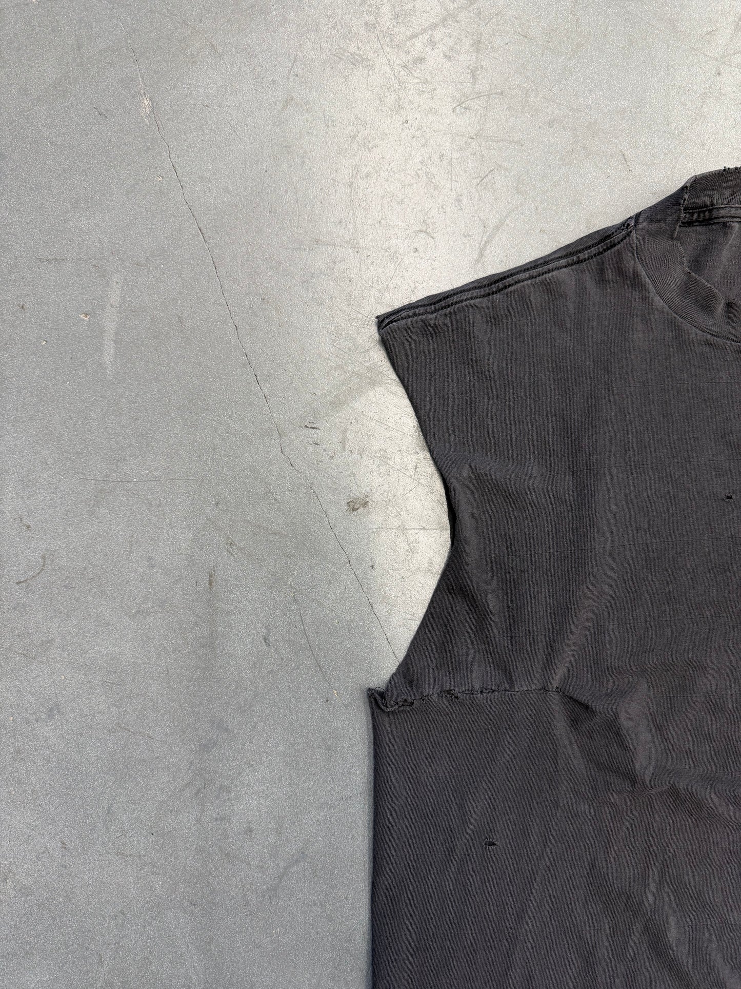 90S PULP FICTION "OH, I'M SORRY. DID I BREAK YOUR CONCENTRATION?" CUTOFF TEE (TULTEX TAG)