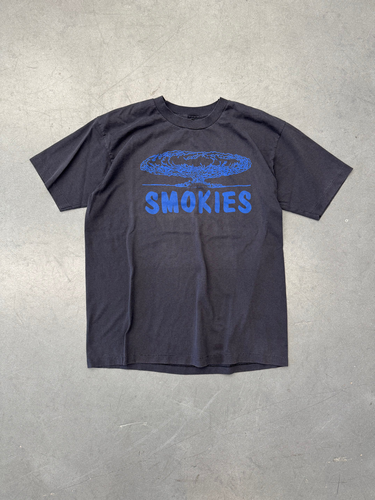 90S SMOKIES ATOM BOMB TEE (PULLED TAG)