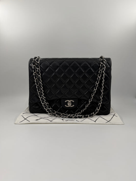 2013-14 CHANEL CLASSIC MAXI DOUBLE FLAP BLACK LAMBSKIN PURSE - SILVER-TONE HARDWARE (18-SERIES)