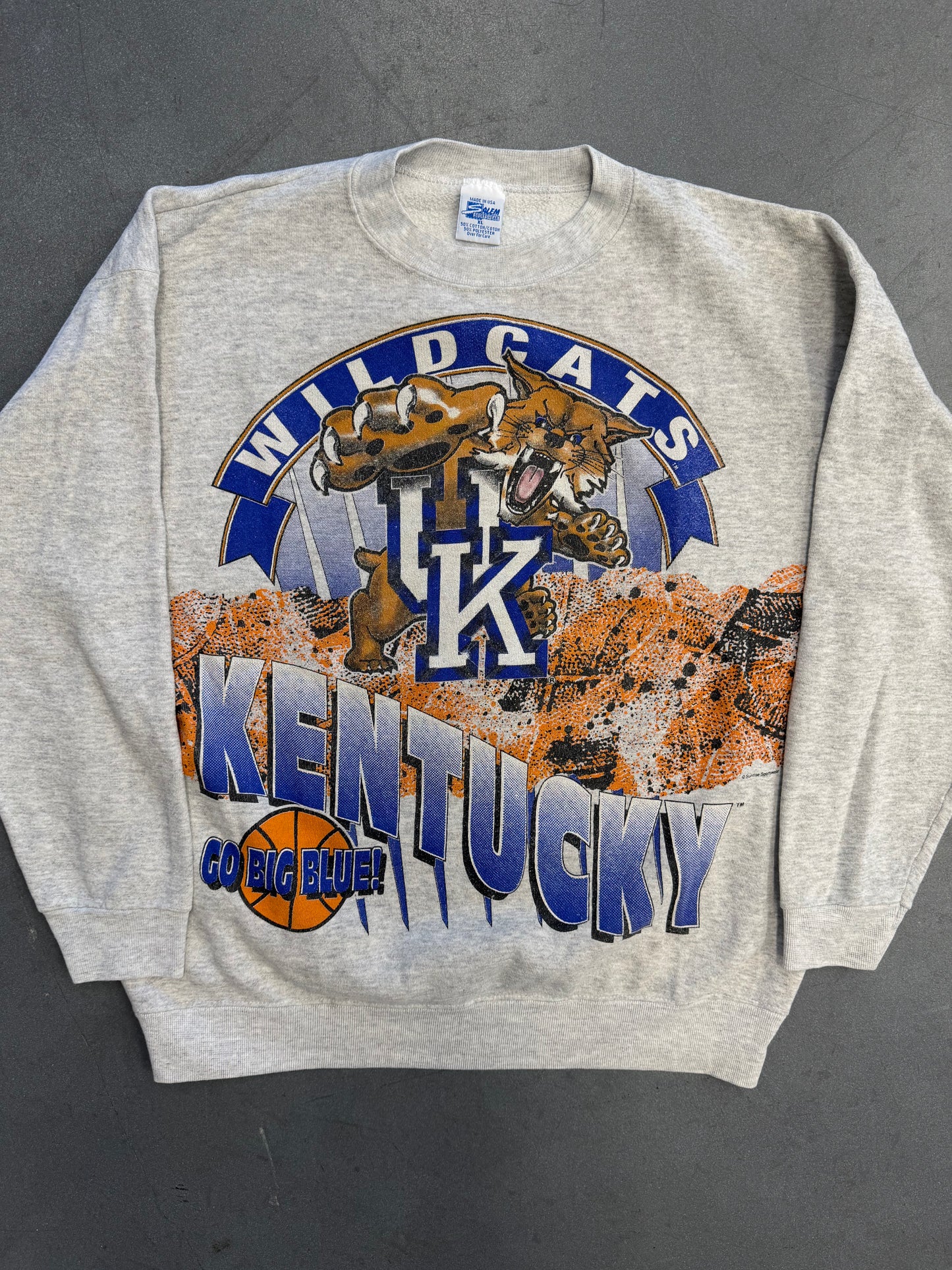 90S UNIVERSITY OF KENTUCKY WILDCATS GO BIG BLUE! WRAPAROUND CREWNECK SWEATER (SALEM SPORTSWEAR TAG)
