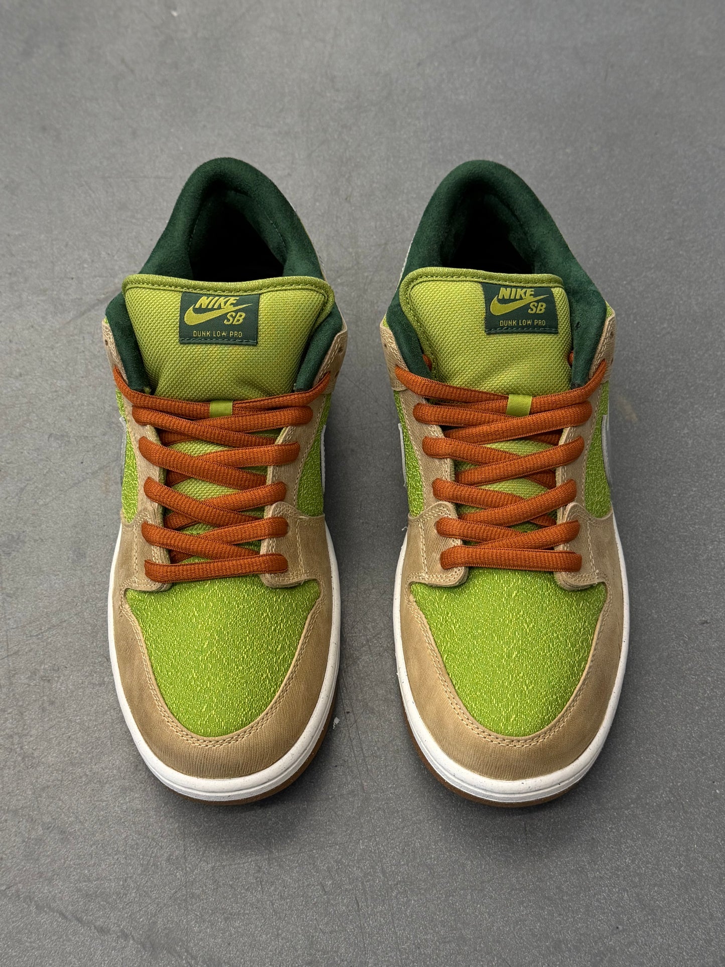 2024 NIKE SB DUNK LOW ESCARGOT (W/BOX)