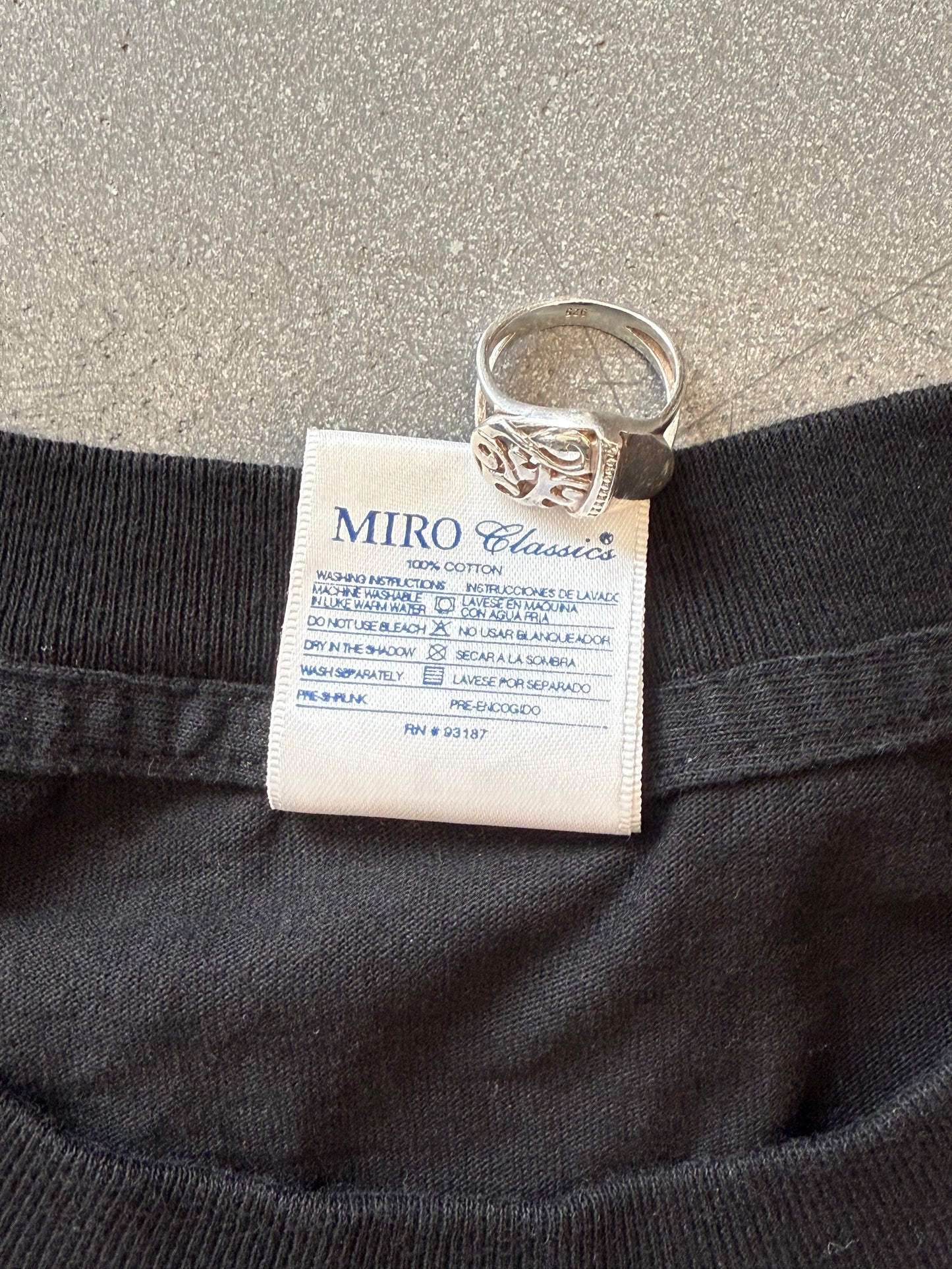 1996 MMM MILLION MAN MARCH UNITED NATIONS ONE IN A MILLION RAP TEE (MIRO TAG)