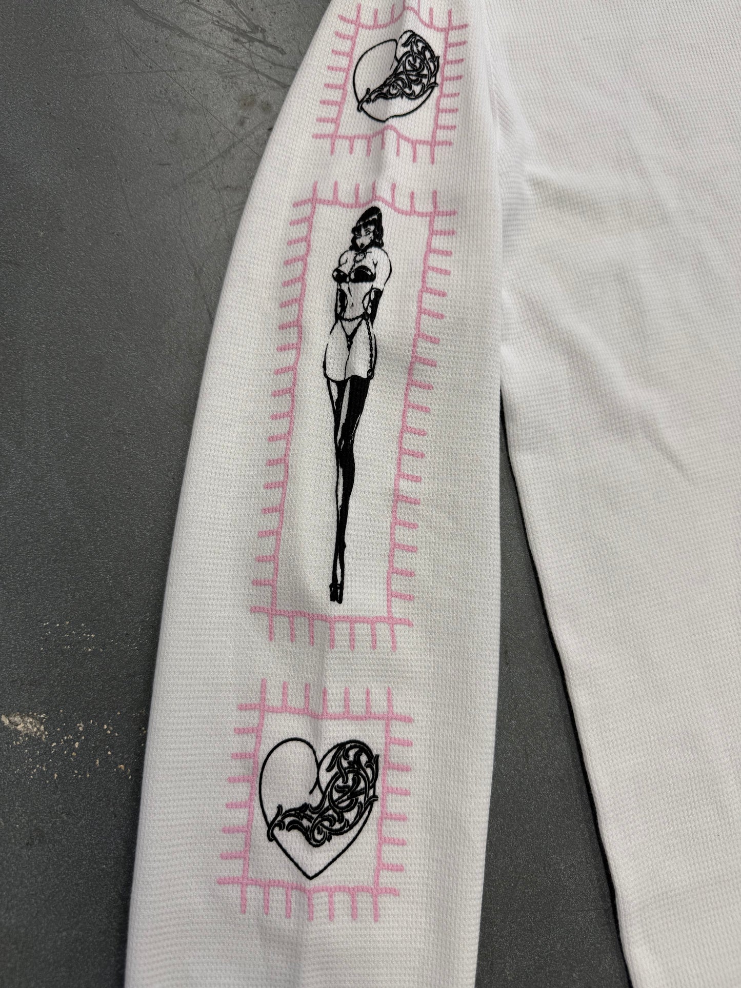 CHROME HEARTS DEADLY DOLL HORSE SHOE THERMAL