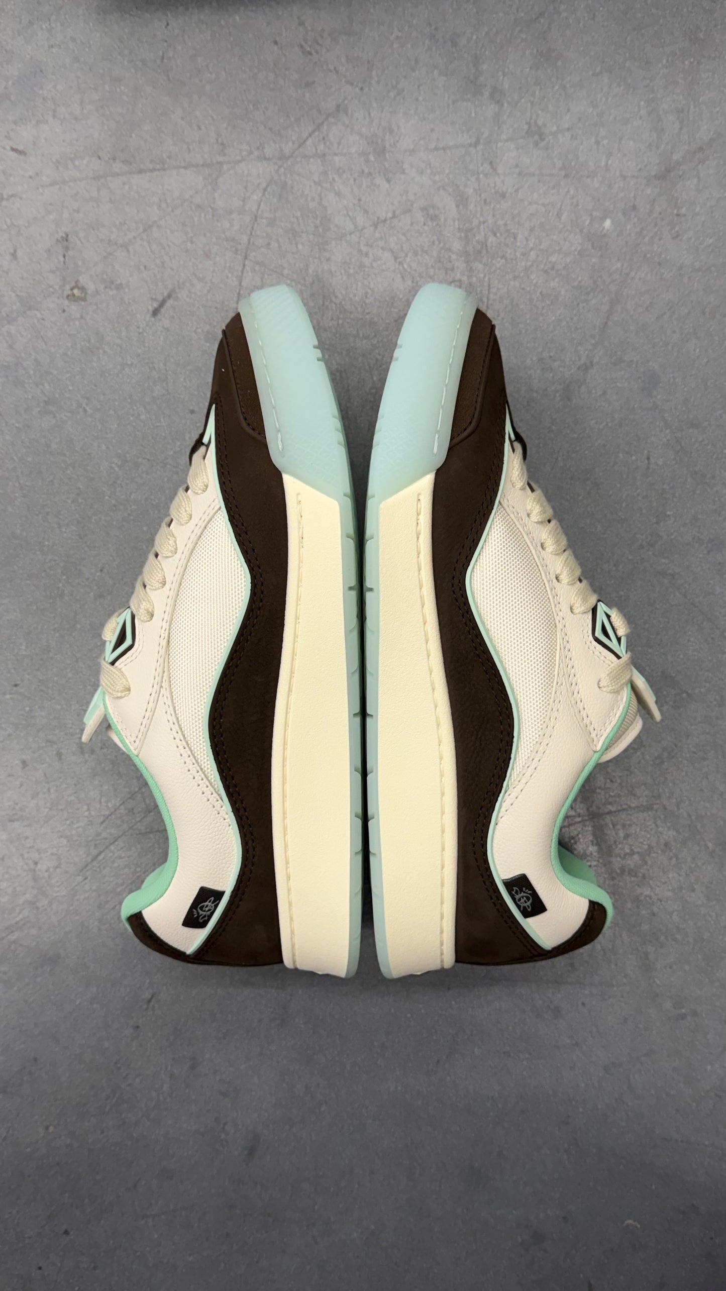 2022 DIOR B713 CACTUS JACK - CREAM MOCHA