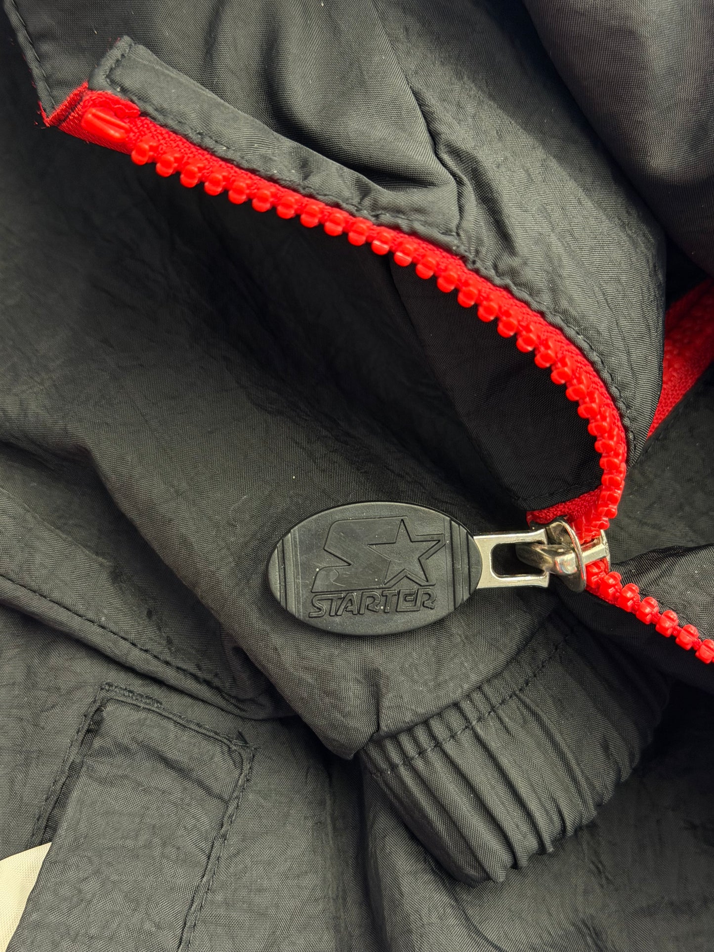 90'S NEW JERSEY DEVILS STARTER WINDBREAKER JACKET