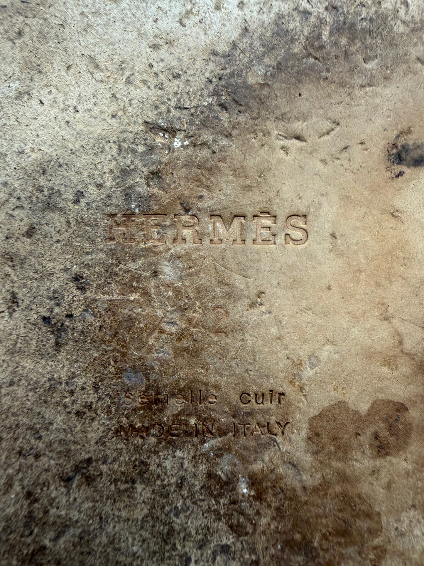 SIZE 43 HERMES IZMIR CROCODILE SANDAL  - BLACK (PRE-OWNED WITH BOX)