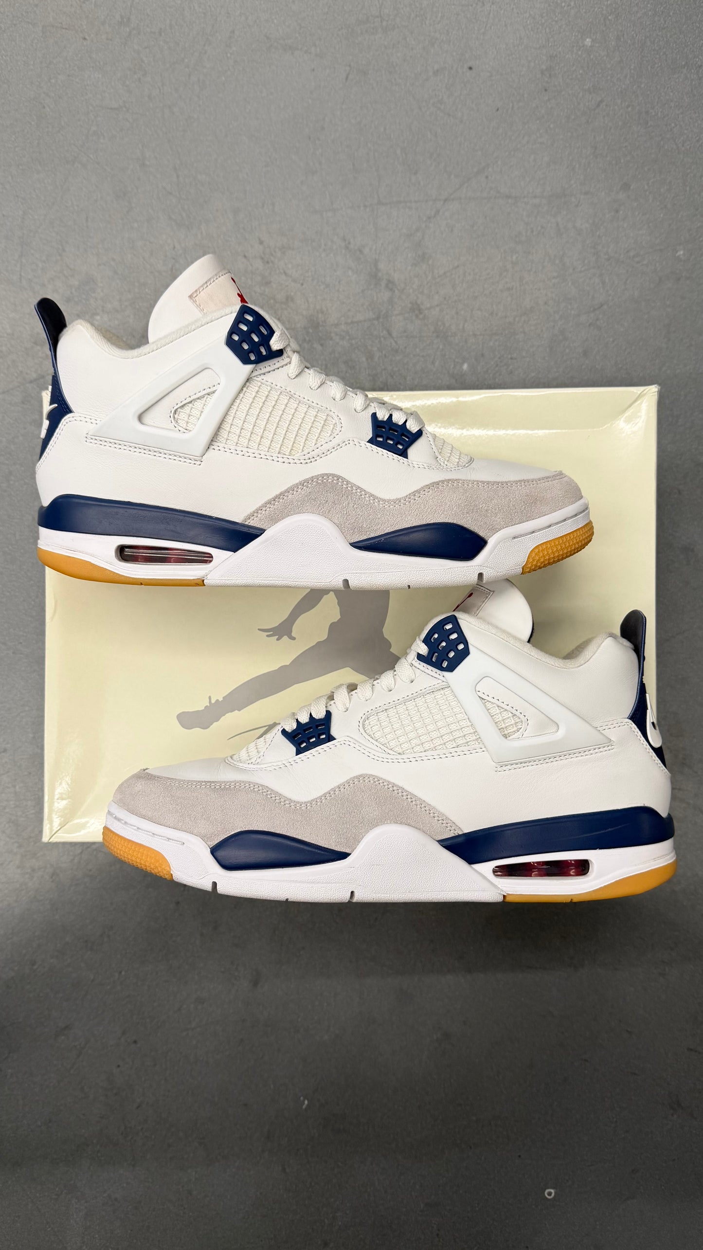 2025 JORDAN 4 RETRO SB - NAVY