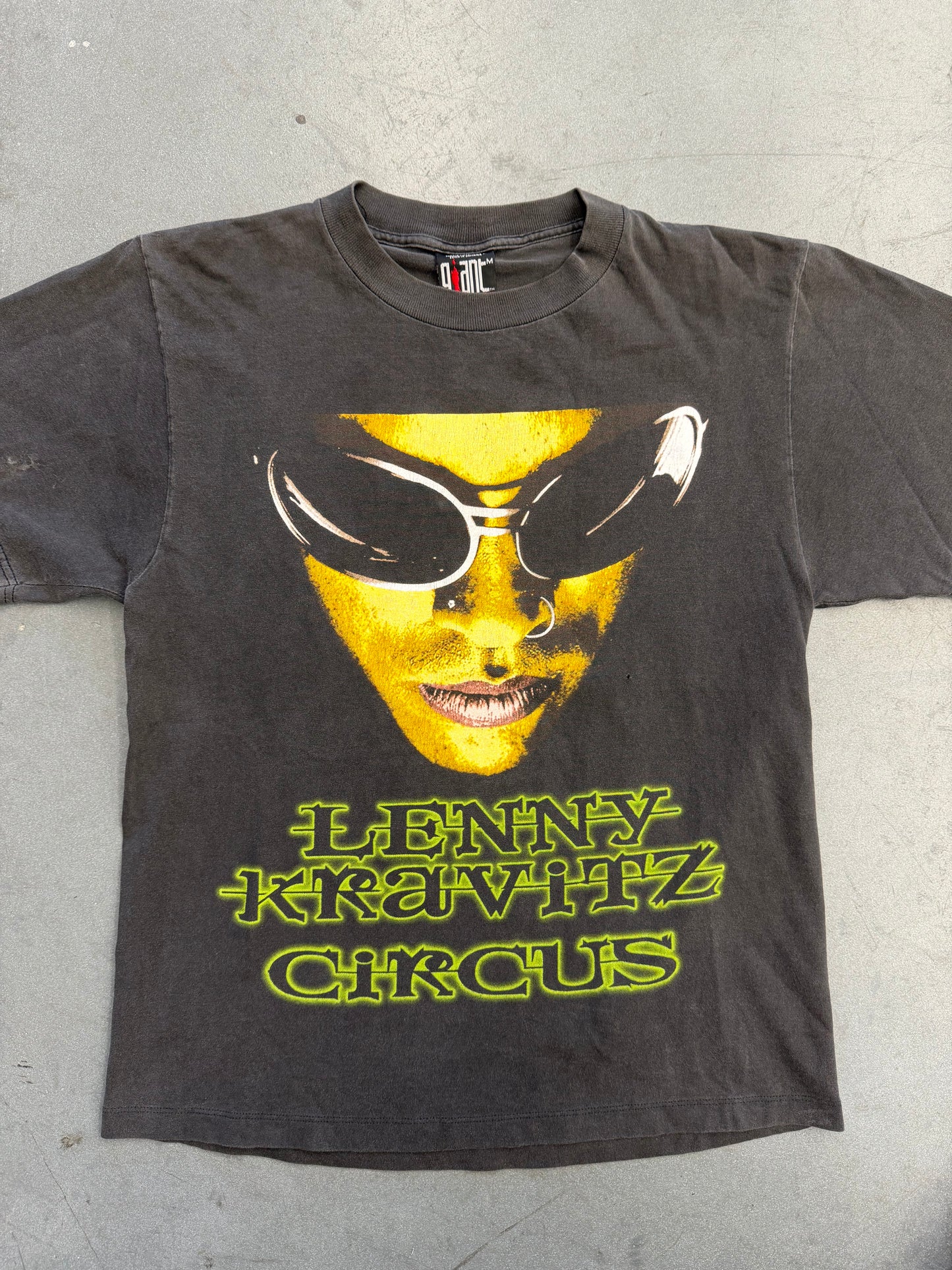 1996 LENNY KRAVITZ CIRCUS ROCK N' ROLL IS DEAD. TEE (GIANT TAG)