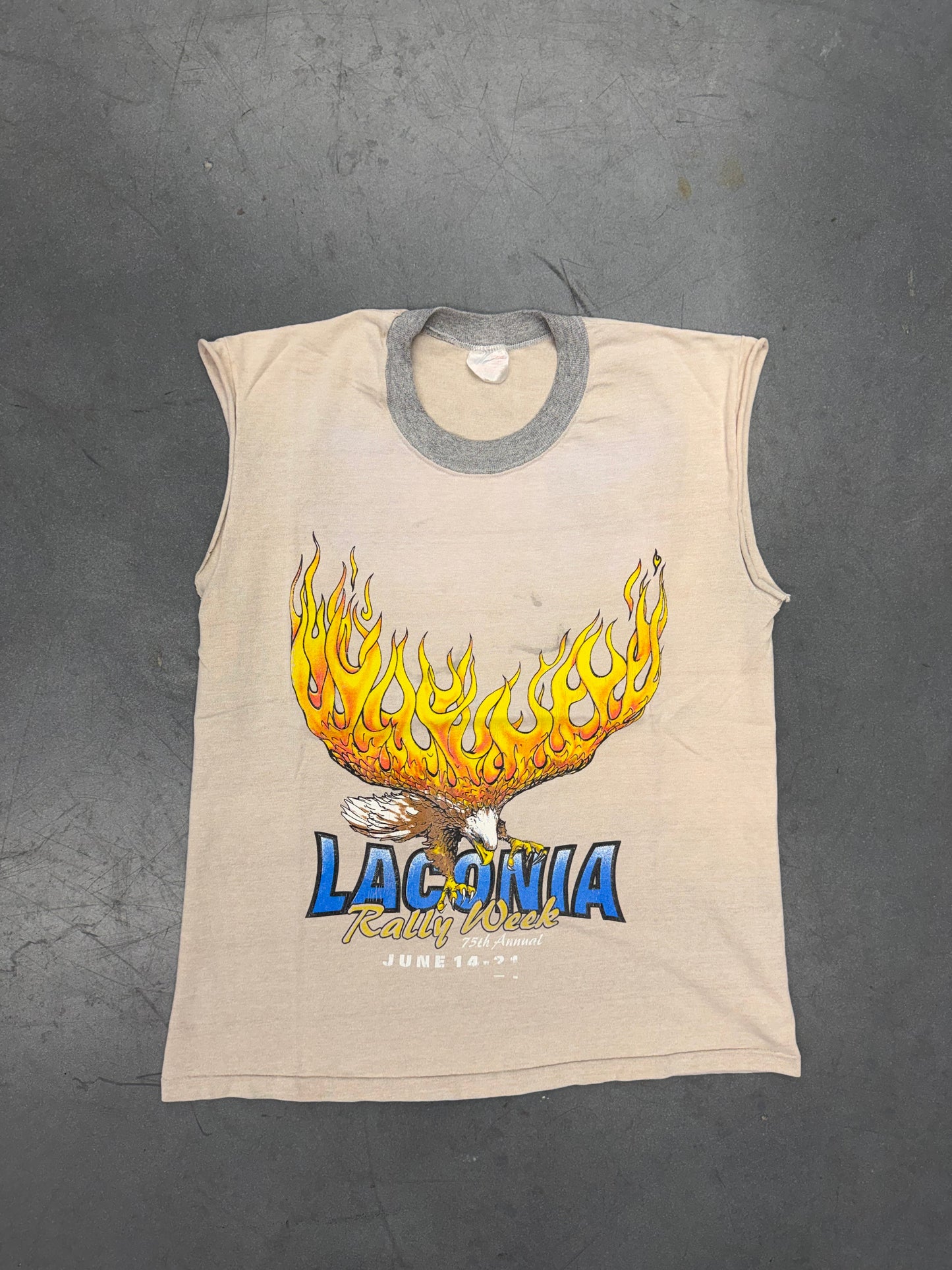 1998 LACONIA, NEW HAMPSHIRE 75TH ANNUAL RALLY WEEK CUTOFF TEE (FADED FLAG TAG)