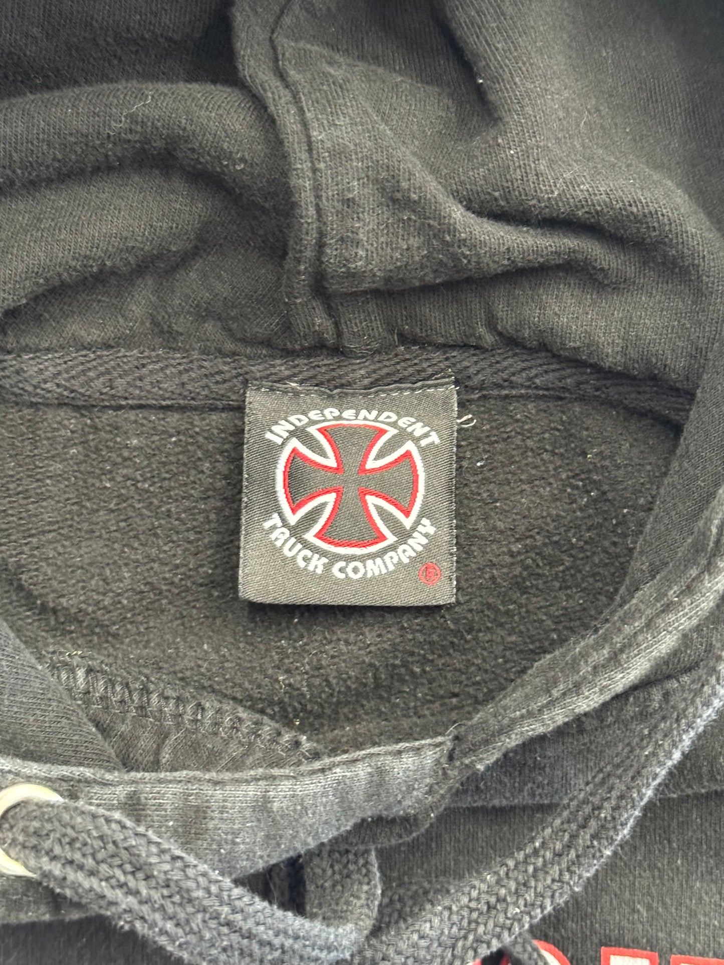 Y2K INDEPENDENT TRUCK COMPANY IRON CROSS LOGO PULLOVER HOODIE