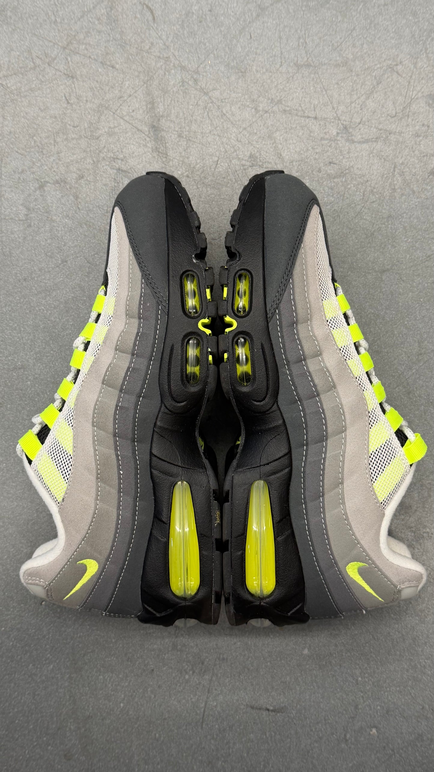 2026 WOMEN'S NIKE AIR MAX 95 BIG BUBBLE NEON (W/ BOX)