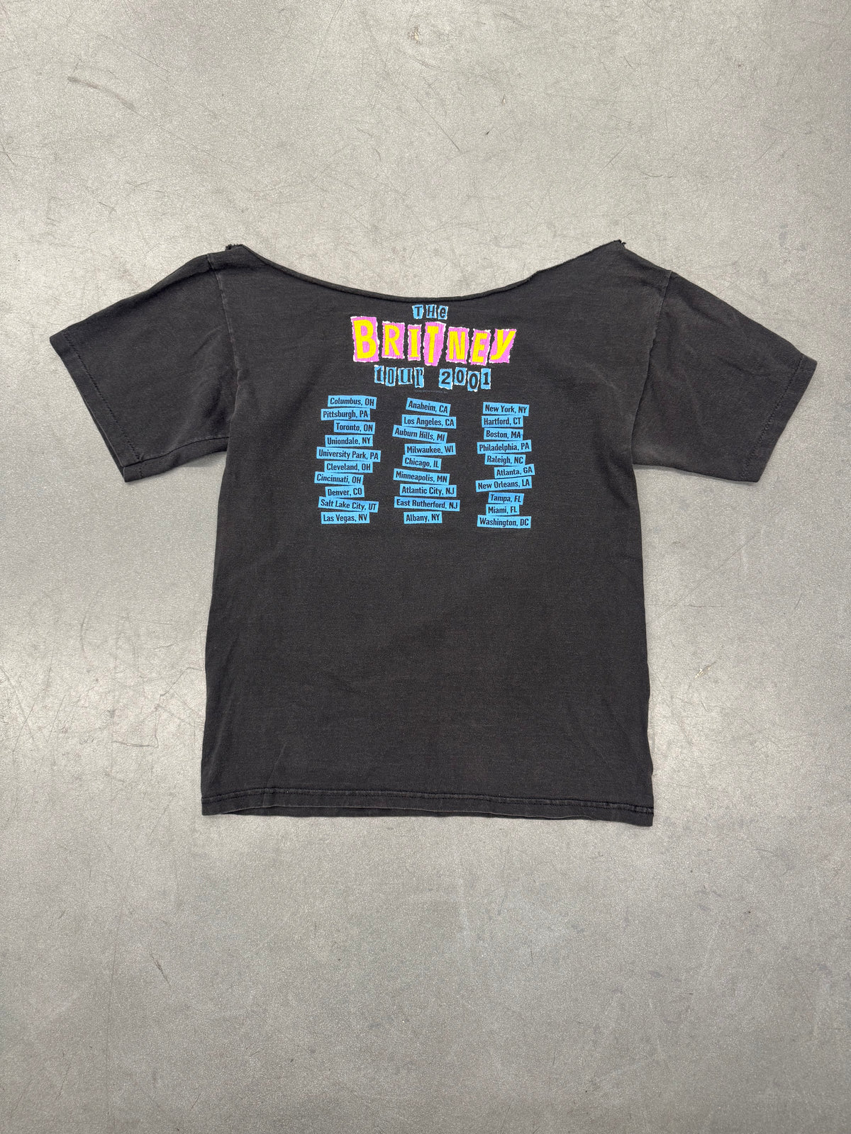 2001 BRITNEY SPEARS TOUR TEE CUT NECK TEE