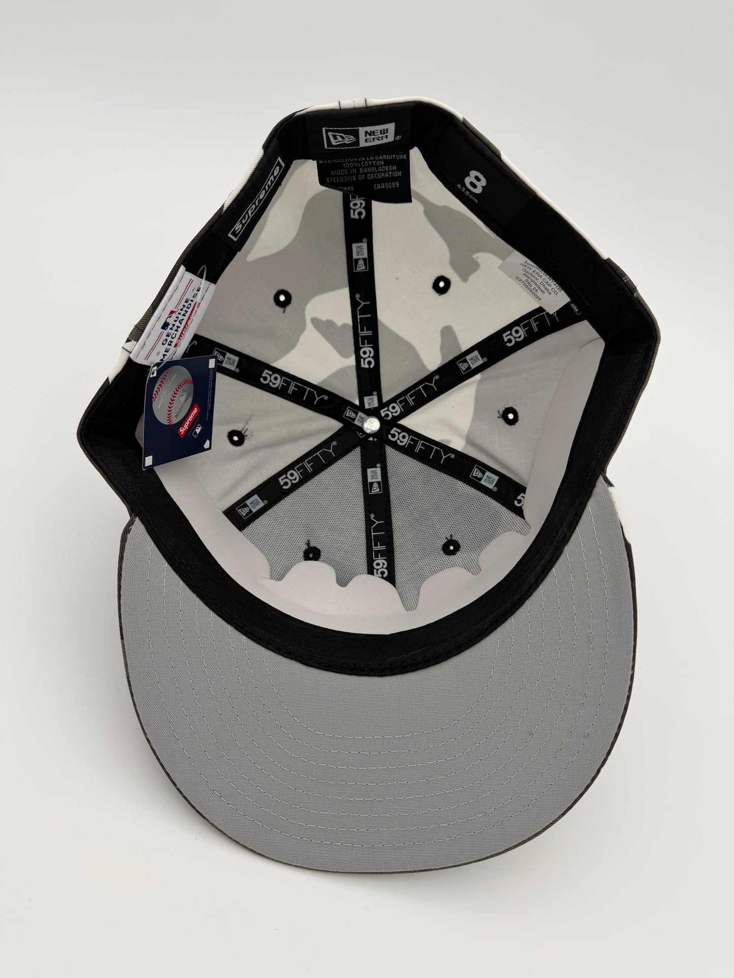 FW25 SUPREME MLB TEAMS BOX LOGO NEW ERA 59FIFTY FITTED CAP - YANKEES SNOW CAMO