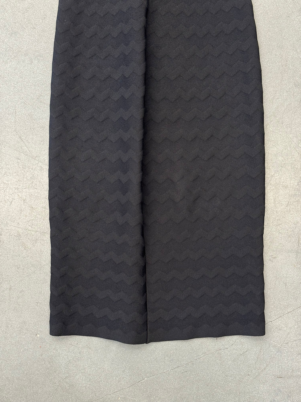 VINTAGE ALAIA V-COLLAR VISCOSE DRESS