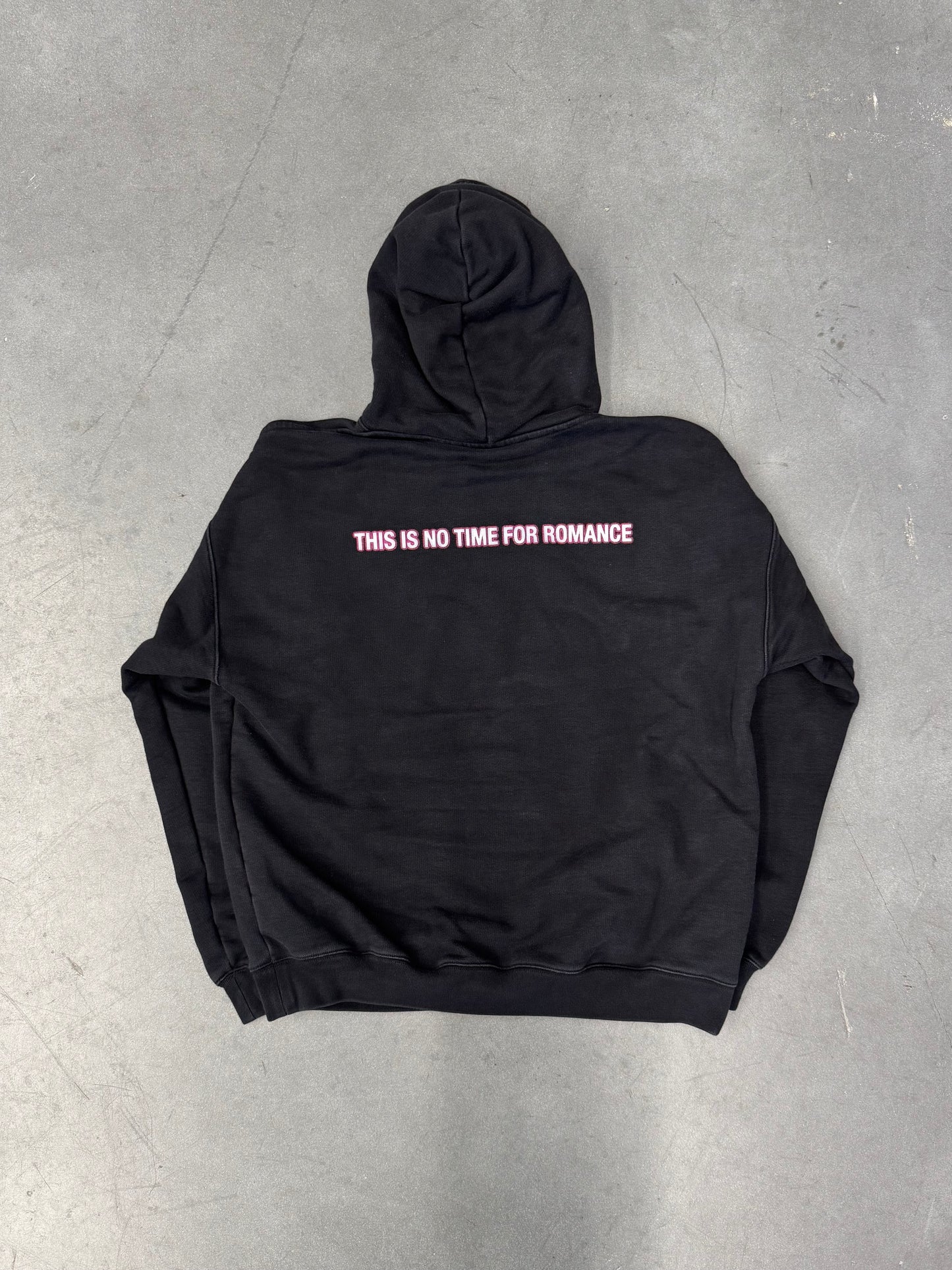 FW21 VETEMENTS NO ANGELS HOODIE - BLACK