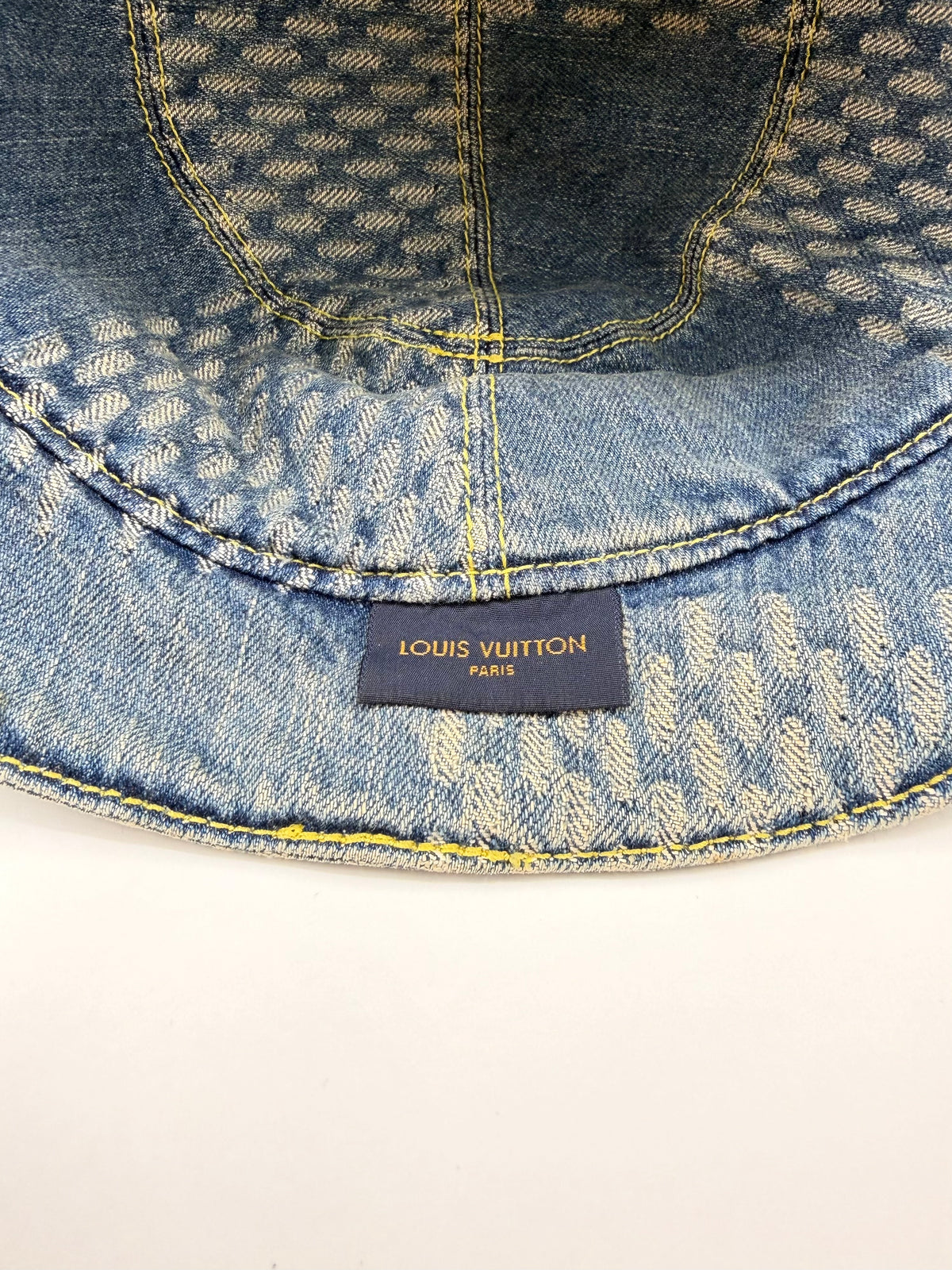 2020 LOUIS VUITTON NEO DAMIER GIANT WAVE REVERSIBLE DENIM BUCKET HAT