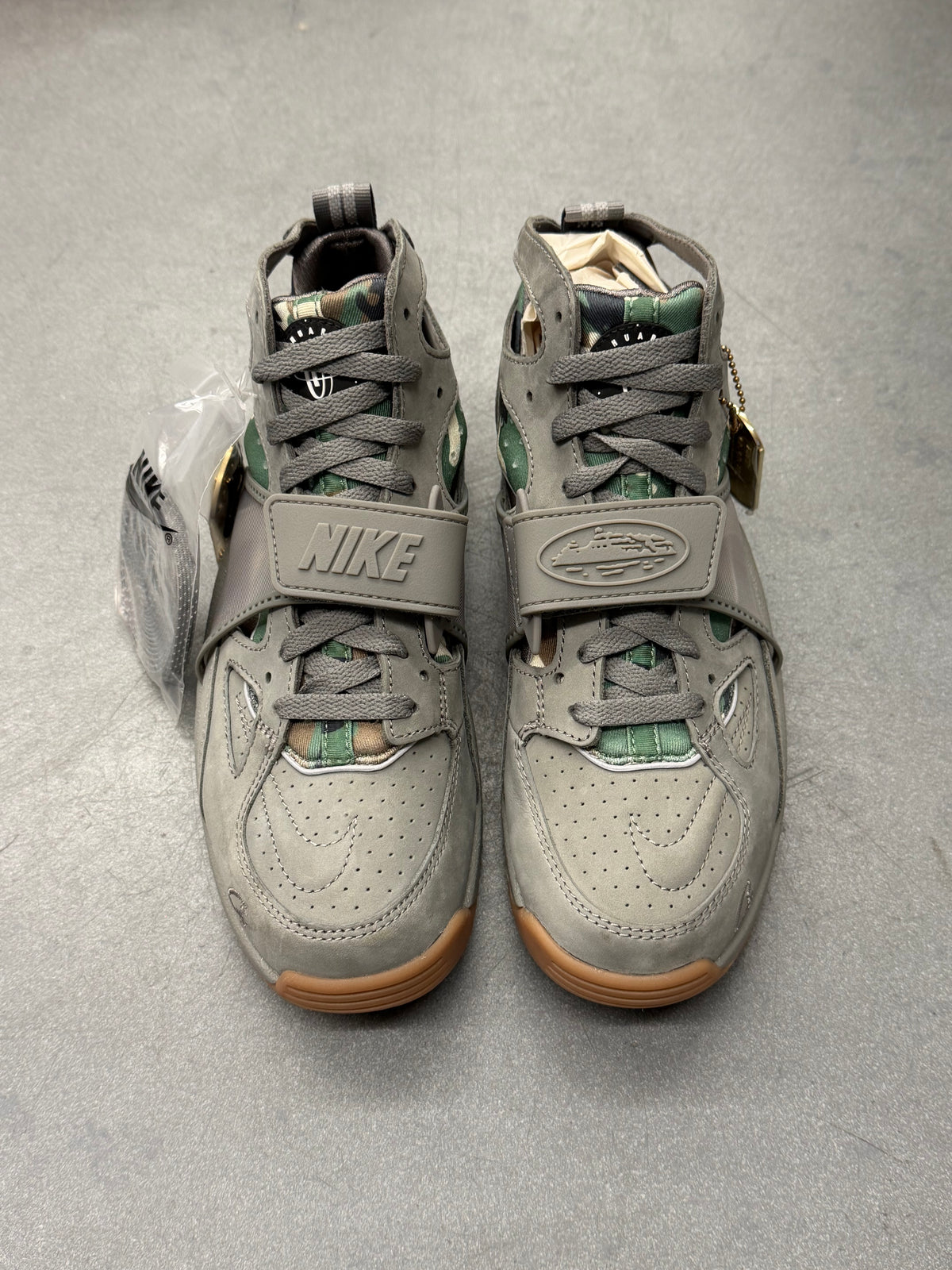 SIZE 7.5 CORTEIZ NIKE AIR TRAINER HUARACHE GULLY GREY (BRAND NEW WITH BOX)