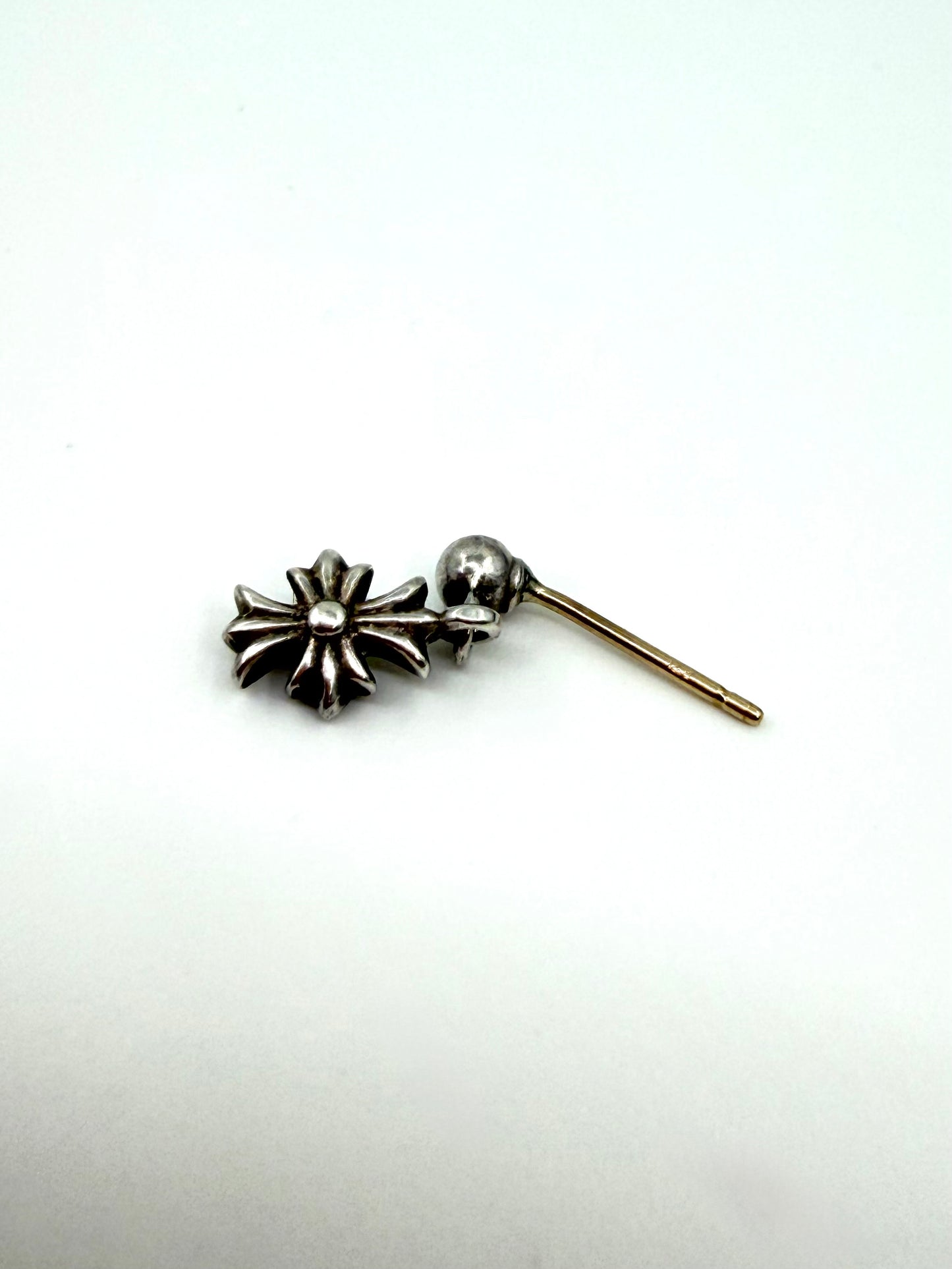 CHROME HEARTS TINY E SILVER DROP EARRING