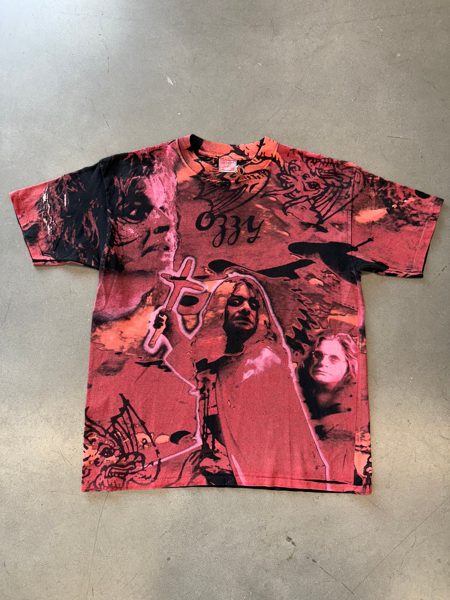 OZZY OSBOURNE RED AOP ROCK TEE (ALL SPORT TAG)