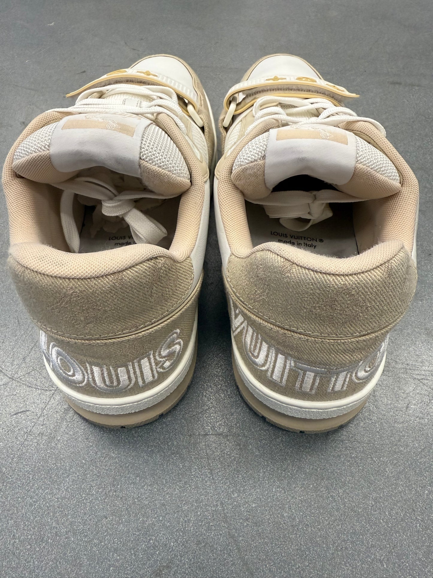 US 9.5 LV 8 LOUIS VUITTON LV TRAINER LOW 'VELCRO STRAP' BEIGE MONOGRAM