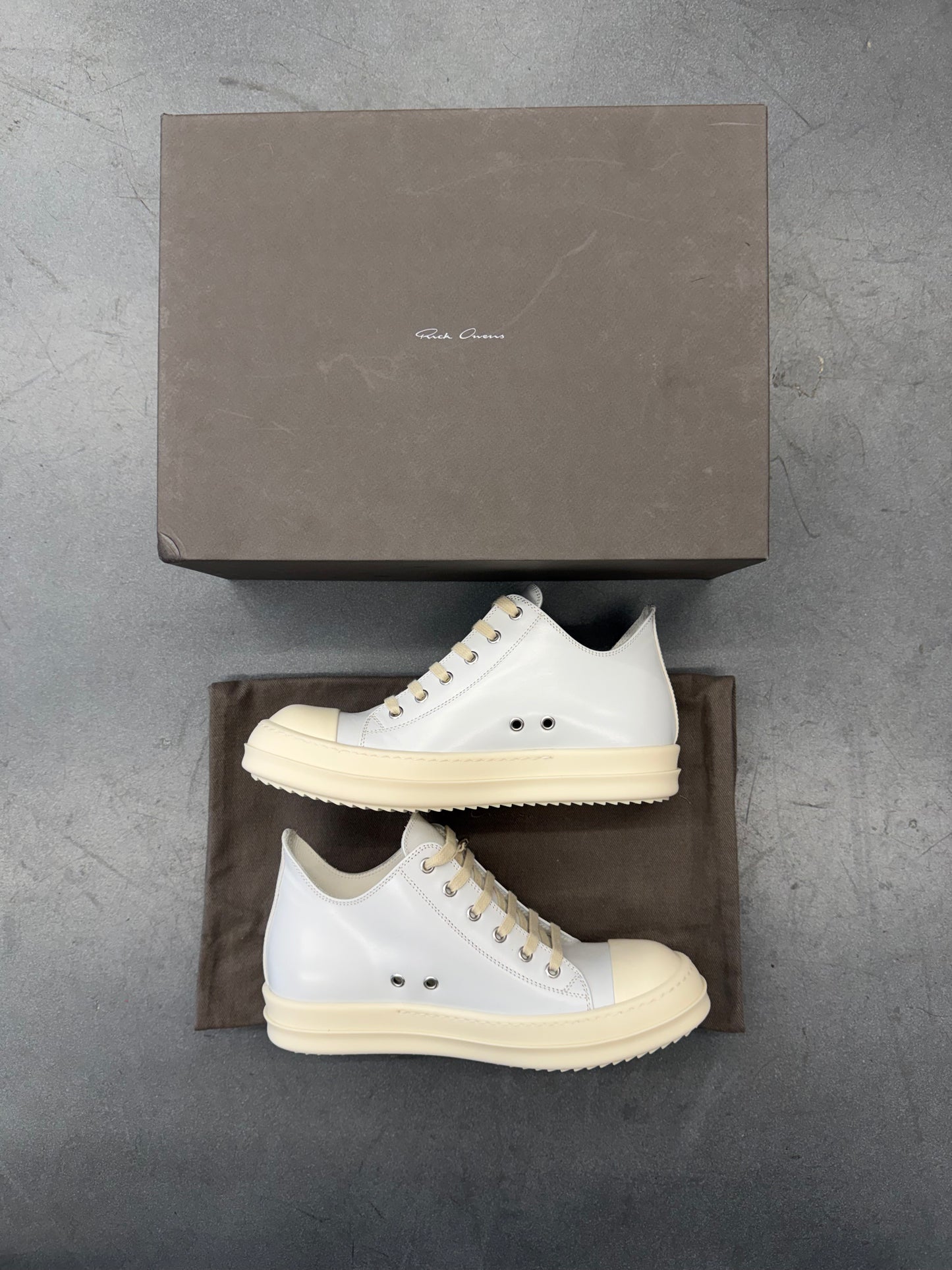 RICK OWENS LEATHER RAMONES LOW-TOP SNEAKERS - CHALK WHITE