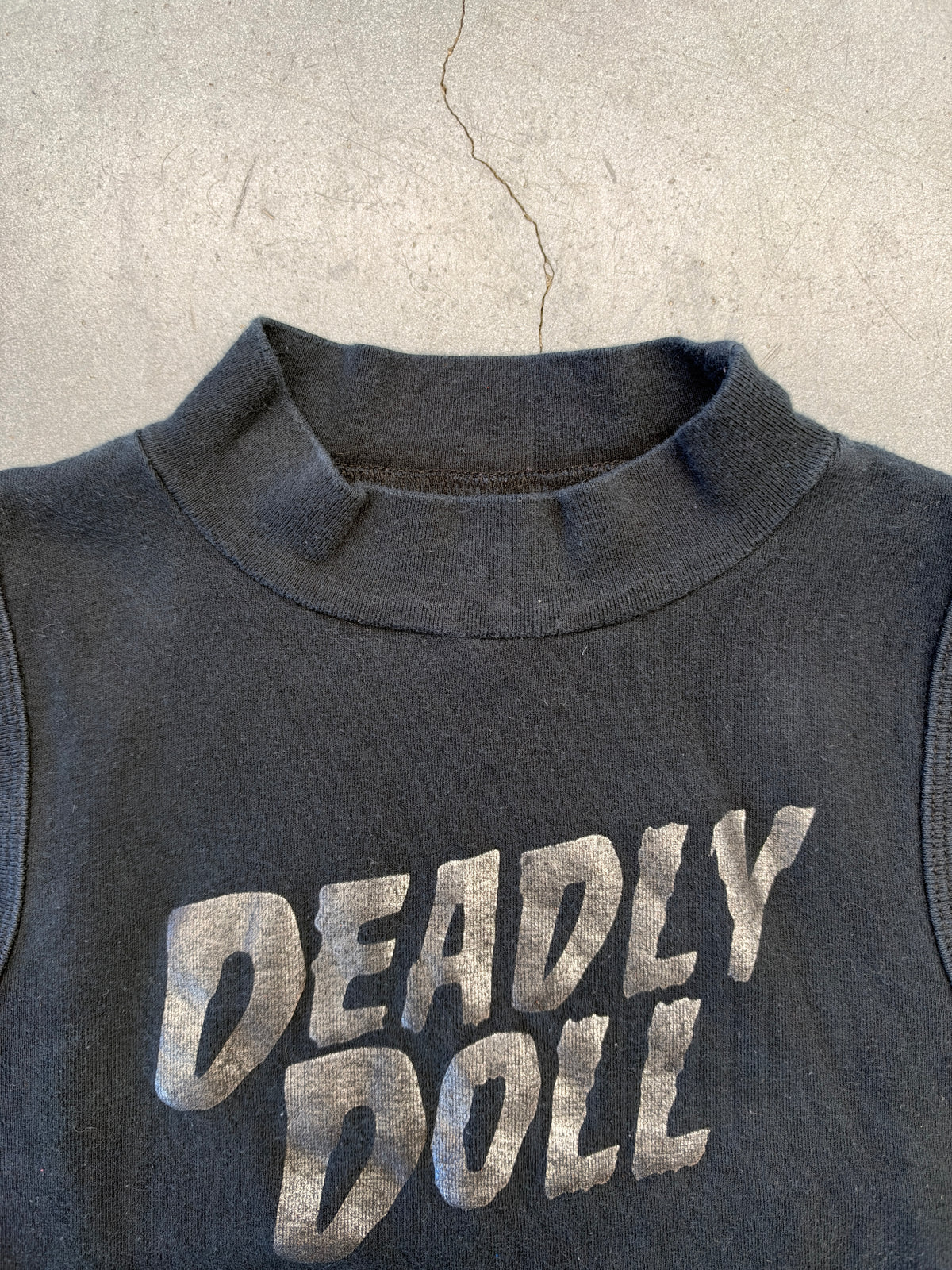 CHROME HEARTS X DEADLY DOLL MOCK NECK SLEEVELESS CROP TOP - BLACK