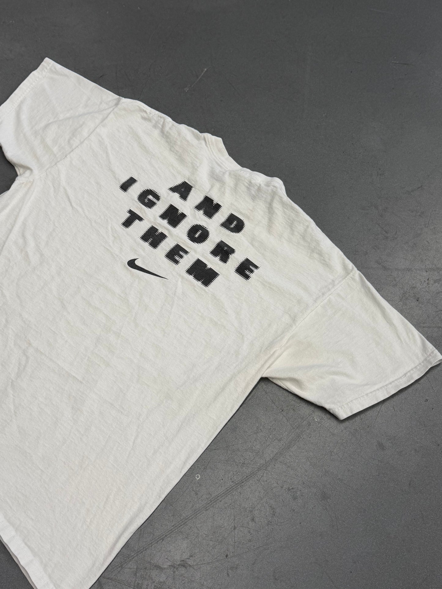 90S NIKE KNOW YOUR LIMITS TEE (WHITE/RED TAG)