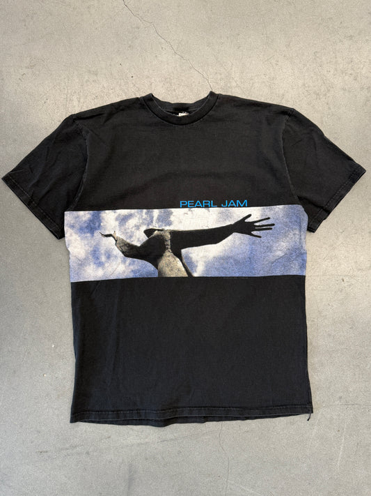 1998 PEARL JAM YIELD TOUR WRAP-AROUND TEE (INCREDIBLE! TAG)