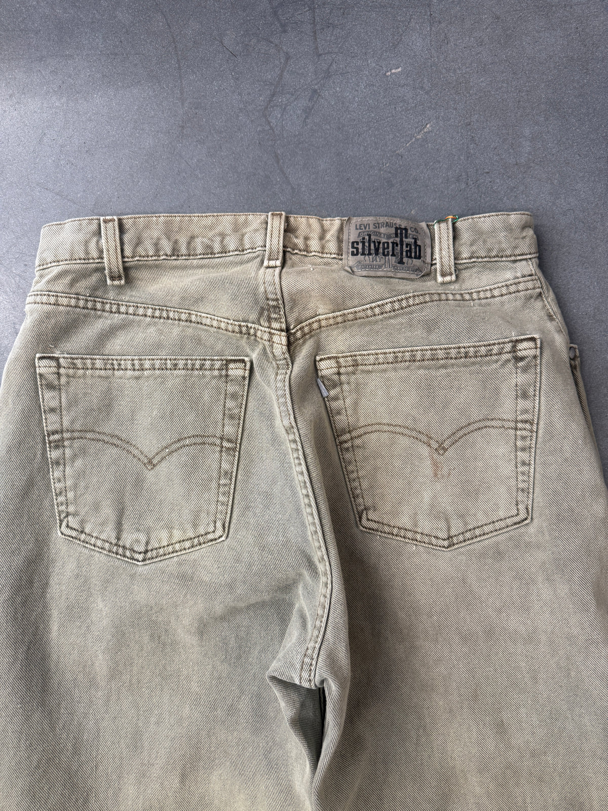 90S LEVIS SILVERTAB BAGGY FIT JEANS (34X30)